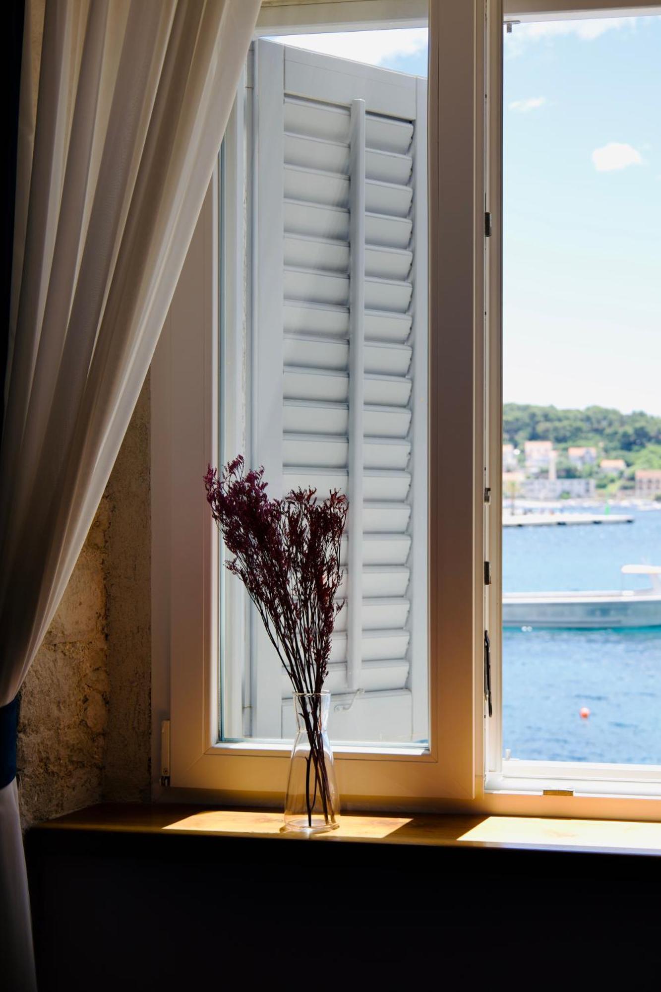 Hvar Riva Rooms Hvar Town Exterior foto