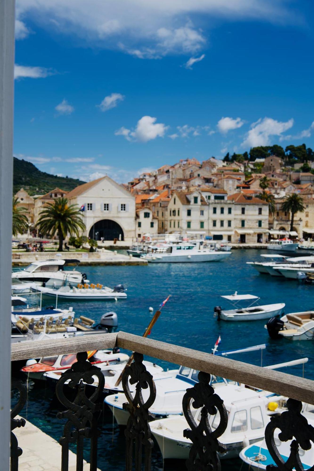 Hvar Riva Rooms Hvar Town Exterior foto